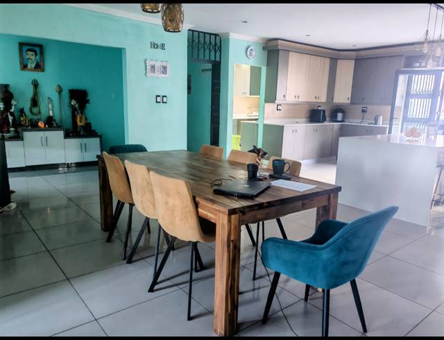 5 BEDROOM HOUSE FOR SALE IN ESCOMBE